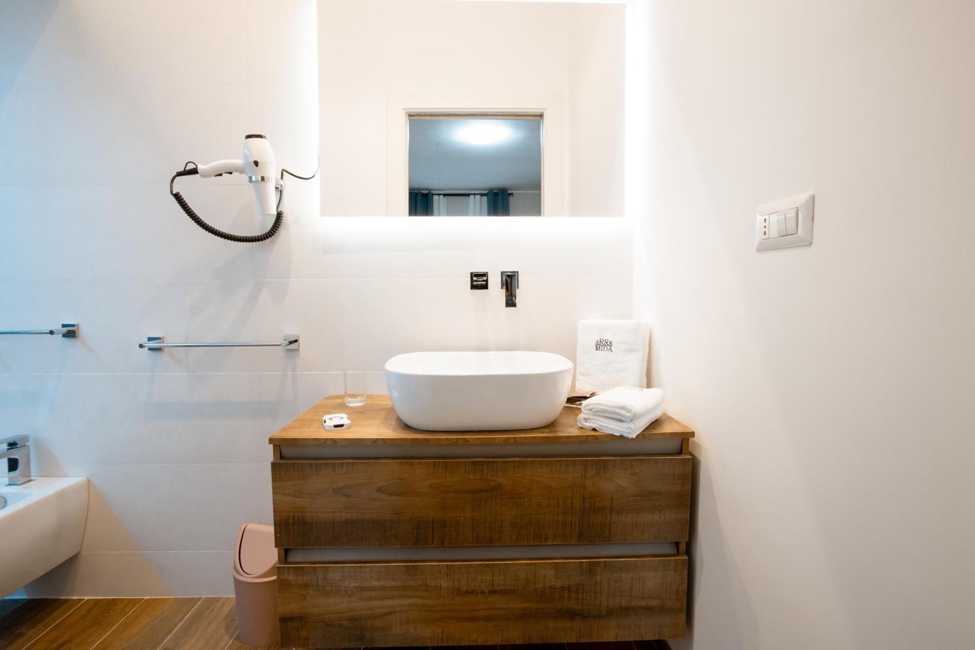 Arre Mida Hotel Bari Kültér fotó